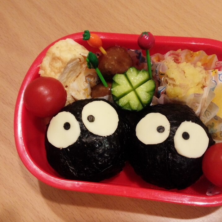 まっくろくろすけ弁当 レシピ 作り方 By Panchan 楽天レシピ まっくろくろすけ弁当 レシピ 作り方 By Panchan 楽天レシピ